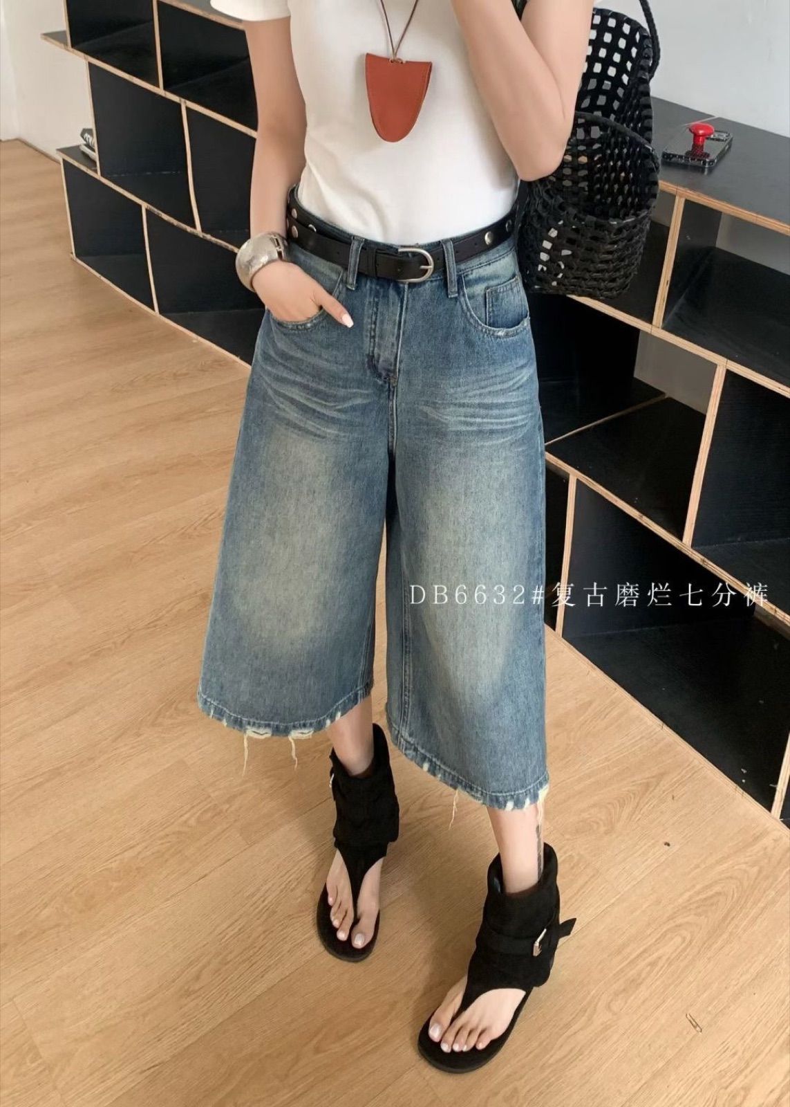 POUR 6632 Vintage Cropped Jean wholesale denim view 1 of 4
